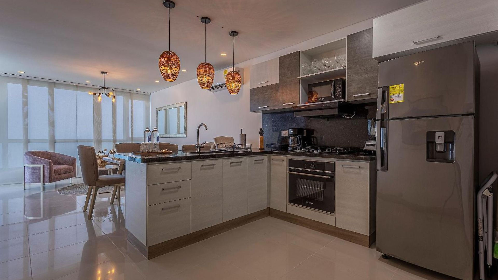 Apartamento Laurhomes Laguito Floor 33, 3hbt