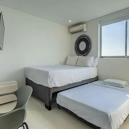 Laurhomes Laguito Floor 33, 3hbt * Cartagena