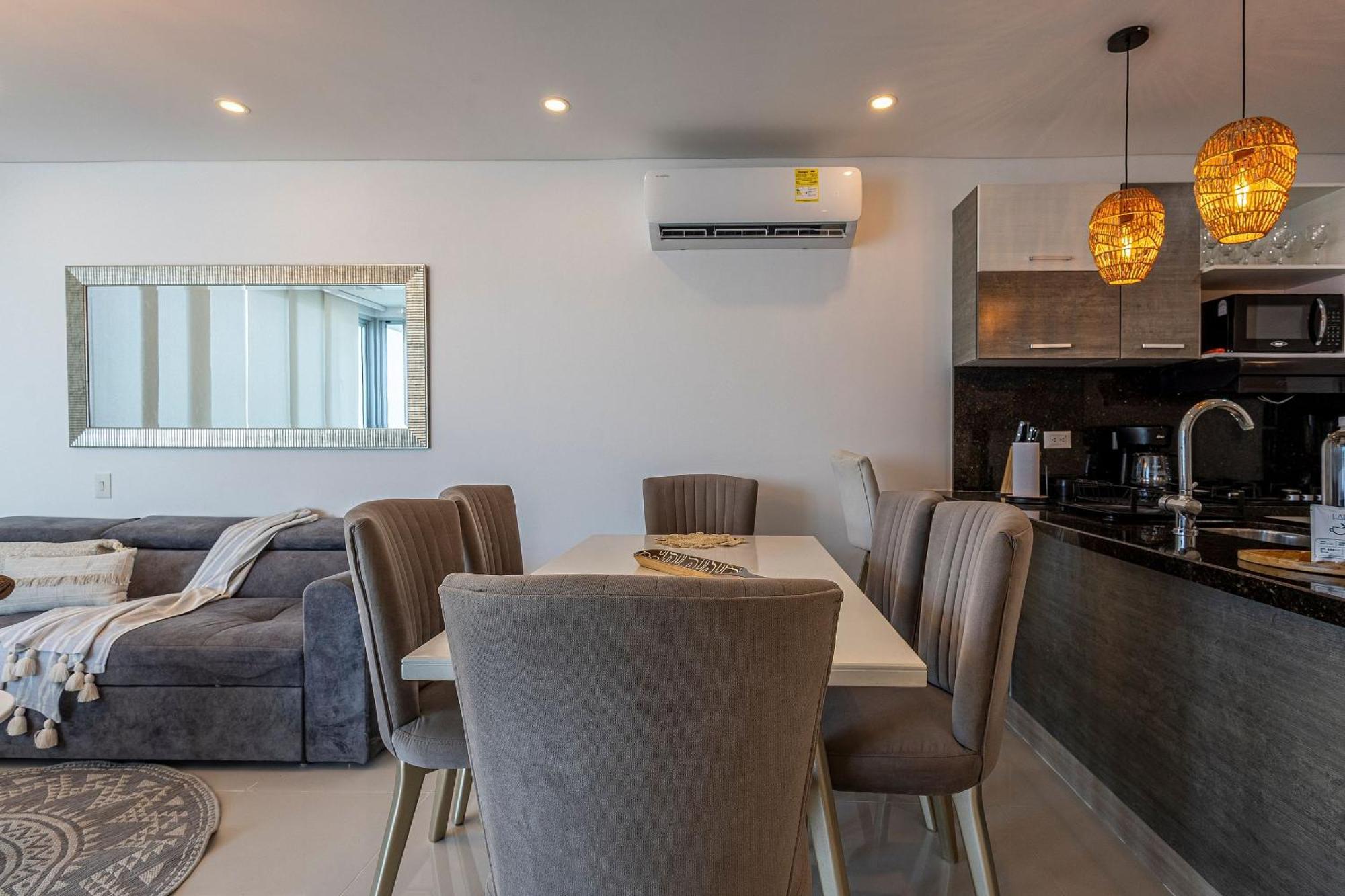 Apartamento Laurhomes Laguito Floor 33, 3hbt